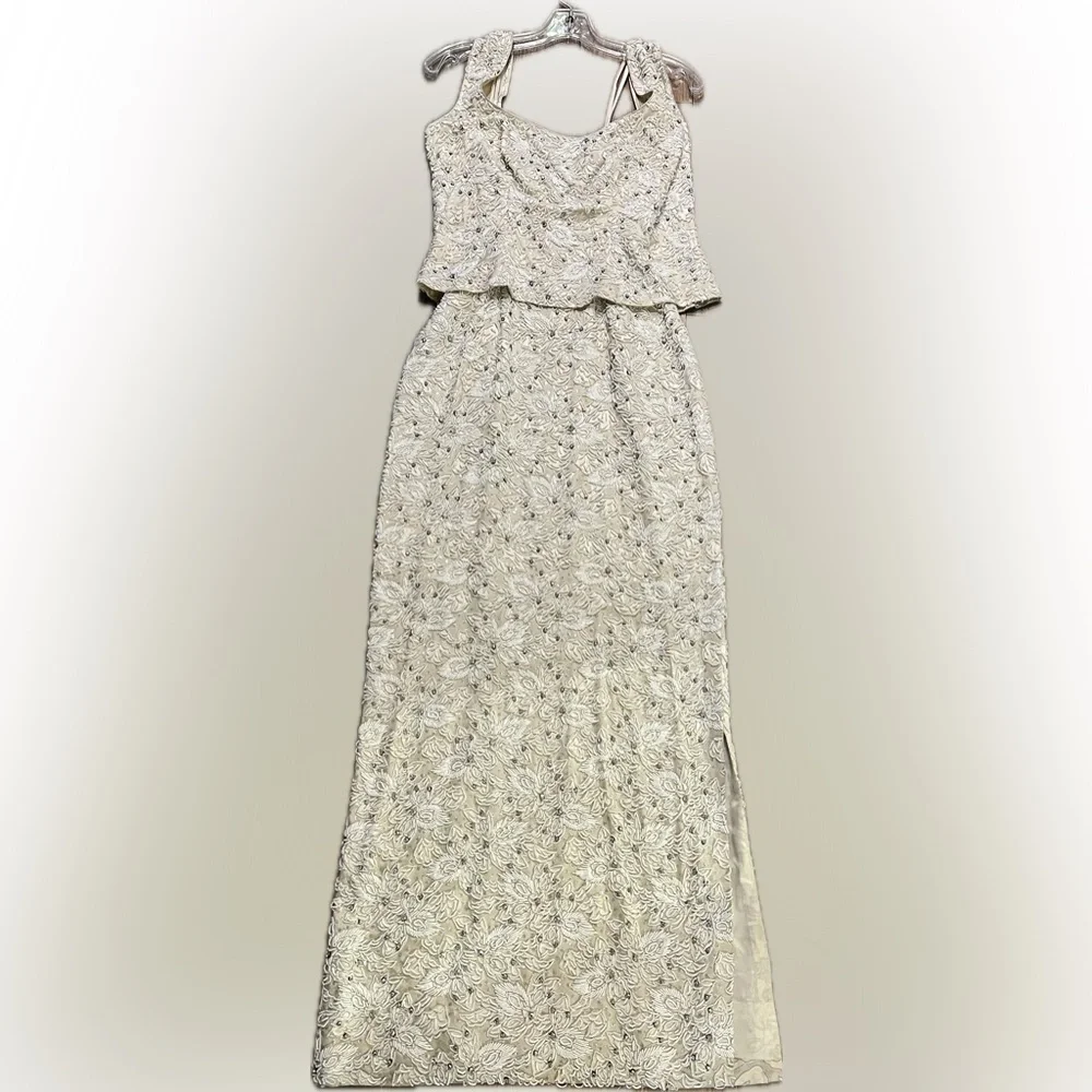 Vintage 1970s HEFTCO Beaded Wedding Gown, Matching Corset Vest Rhinestone Detail - Picture 3 of 17